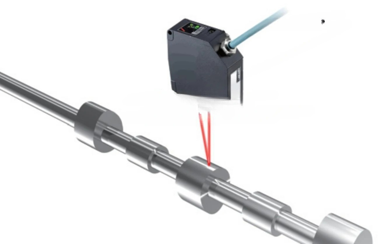 Industrial Laser Applications - مستشعر ليزر عالي الدقة لقياس الإزاحة
