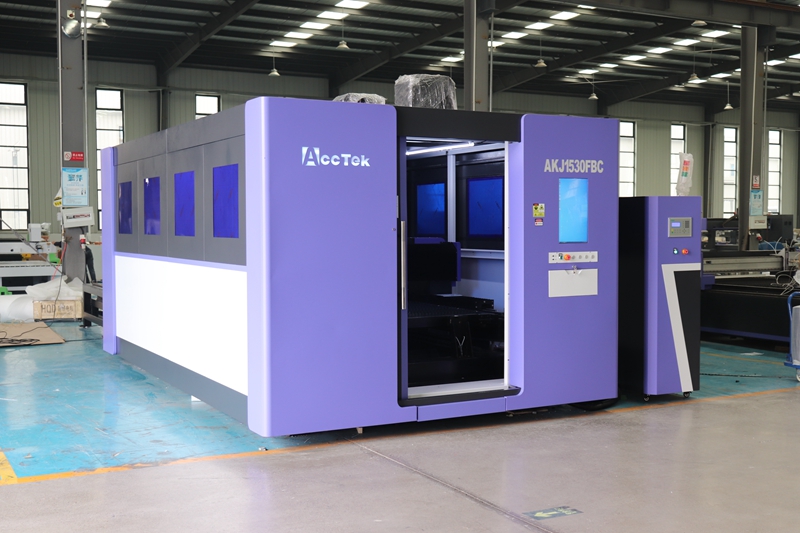 ماكينة القطع المعدنية بليزر ال - مراجعة Industrial Fiber Laser Cutting Machine وسعره
