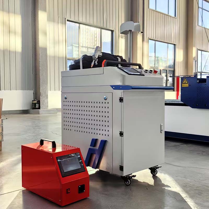 آلة لحام ليزر محمولة بقوة 3000 - مراجعة Industrial Laser Applications وسعره