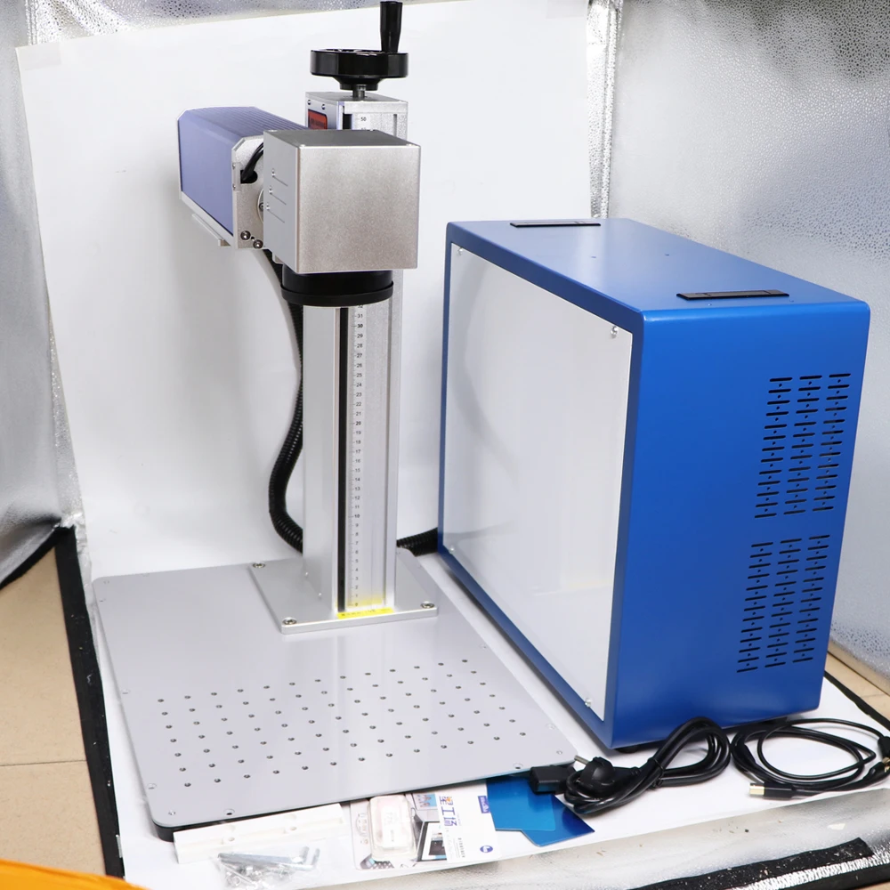 آلة نقش بالليزر الليفي 20 واط  - مراجعة Industrial Laser Engraving Machine For Metal وسعره